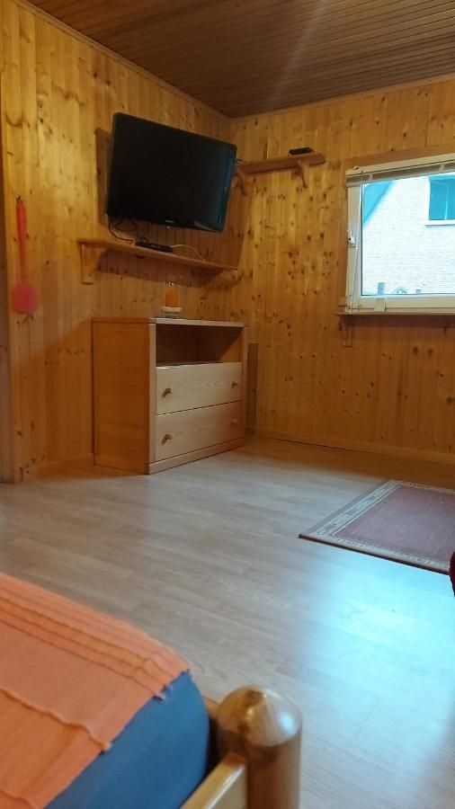 Ferienhaus In Geesthacht-Tesperhude Direkt Am Waldrand Luaran gambar